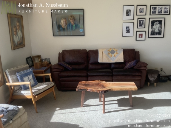 Coffee-Table-in-Room