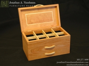 American-Cherry-Big-Leaf-Maple-Jewelry-Box-open-top