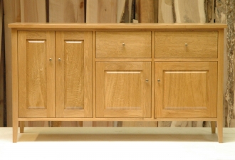 Oak-Media-Console-closed