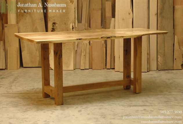 Coutner Height Wine Tasting Table in Oregon White Oak 
