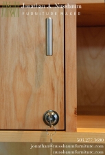 Maple-Room-Divider-door-detail